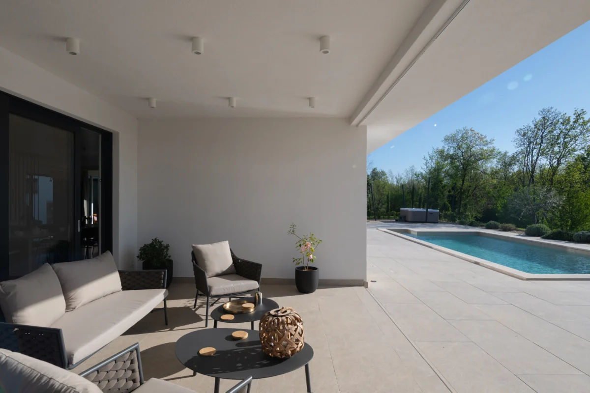 Gallery_image